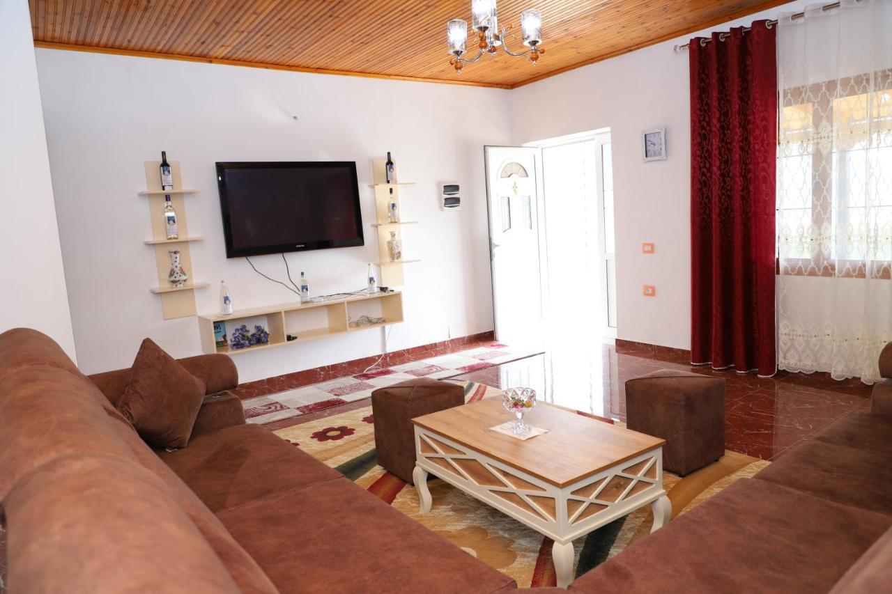 Villa Rexho Berat Exterior photo