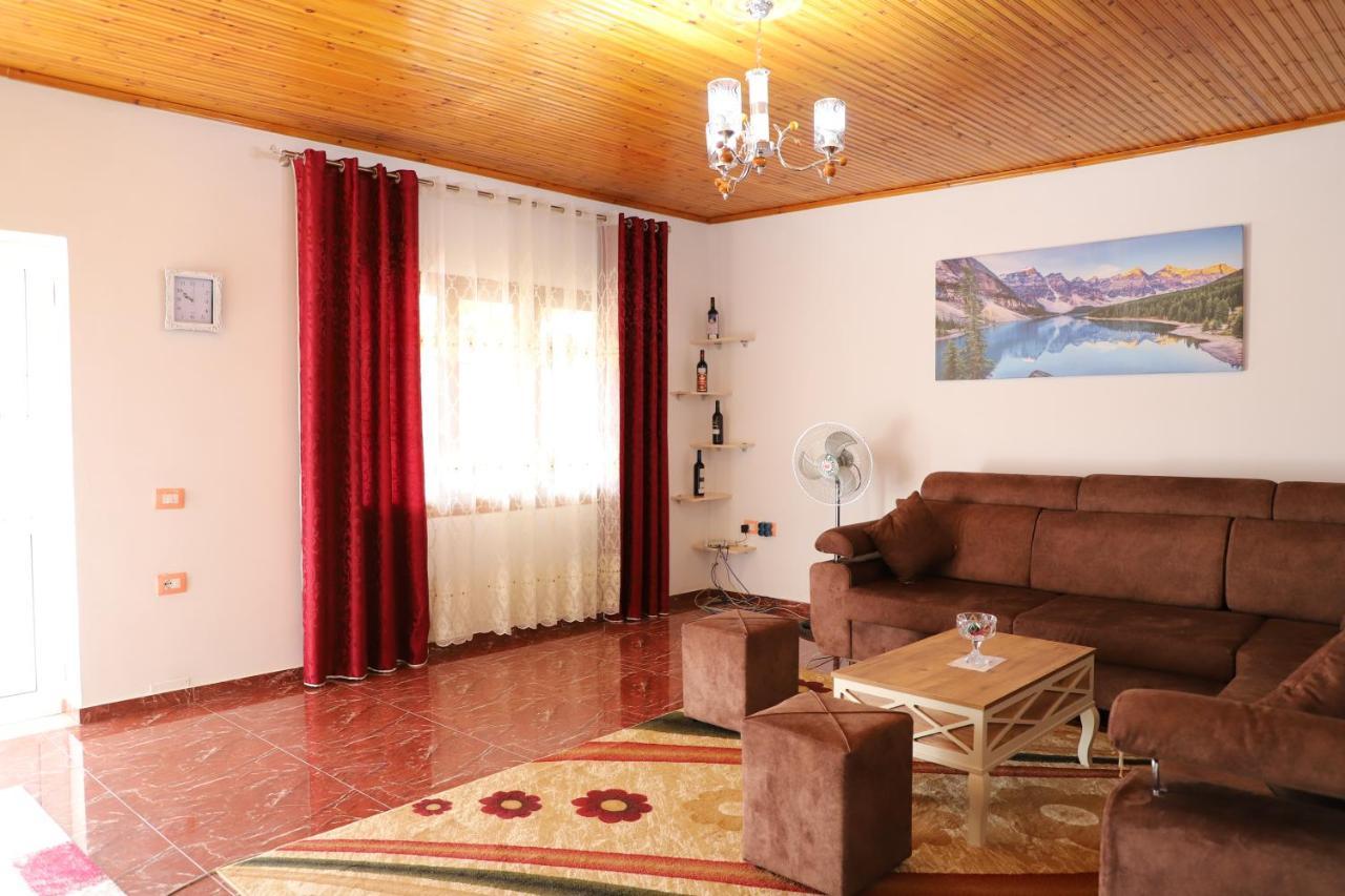 Villa Rexho Berat Exterior photo